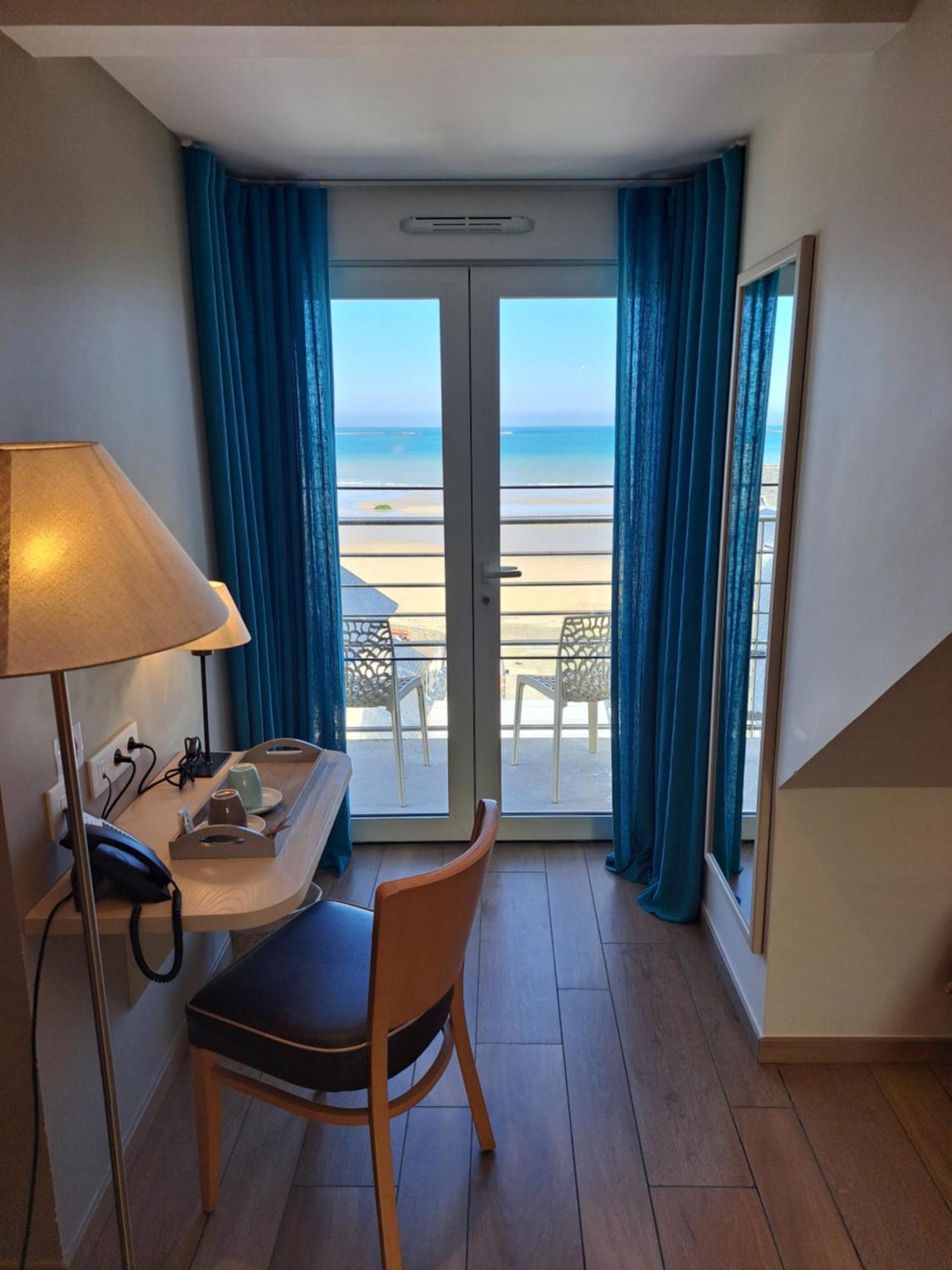 La Maison Du 6 Arromanches-les-Bains Exteriör bild